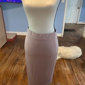 Revamps lg pink skirt